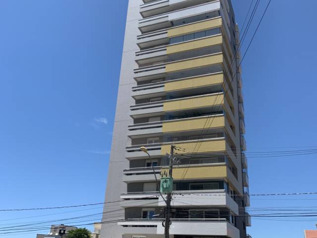 #1052 - Apartamento para Venda em Caxias do Sul - RS