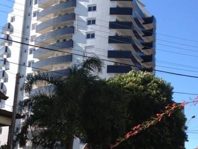 #495 - Apartamento para Venda em Caxias do Sul - RS